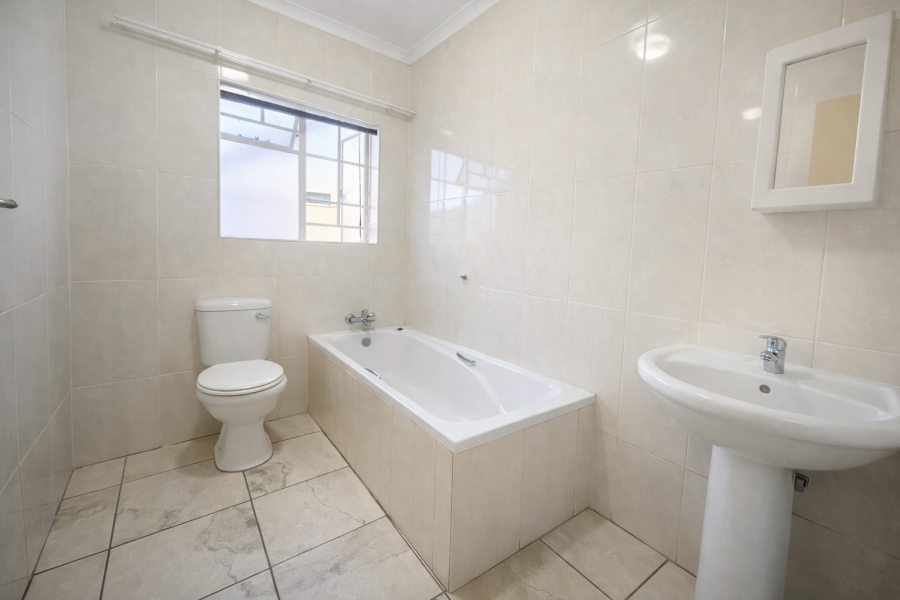 3 Bedroom Property for Sale in Waterval East North West